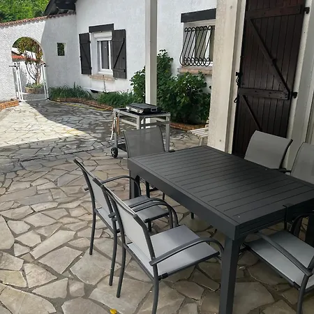 Villa Des Arbousiers Nyaraló